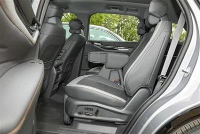פורד אדג' L-ביג SUV שבעה מושבים